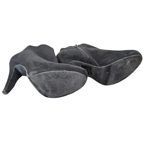 Call it Spring Womens Black Suede Bootie Heels Size 8 Zipper Closure 3 Inch - Picture 7 of 7